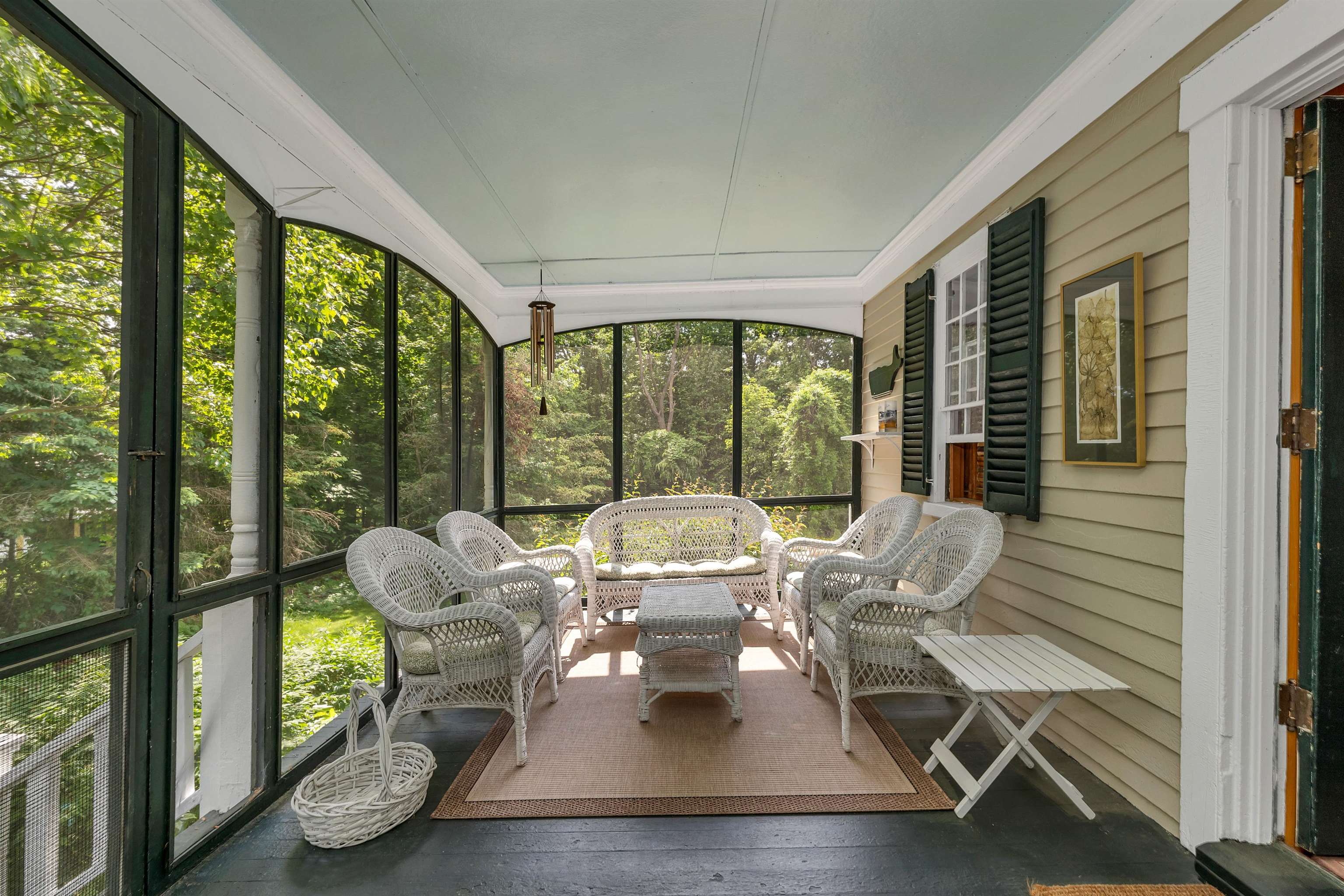 Laconia, New Hampshire 03246, United States, 4 Bedrooms Bedrooms, ,2 BathroomsBathrooms,Residential,Active,253699