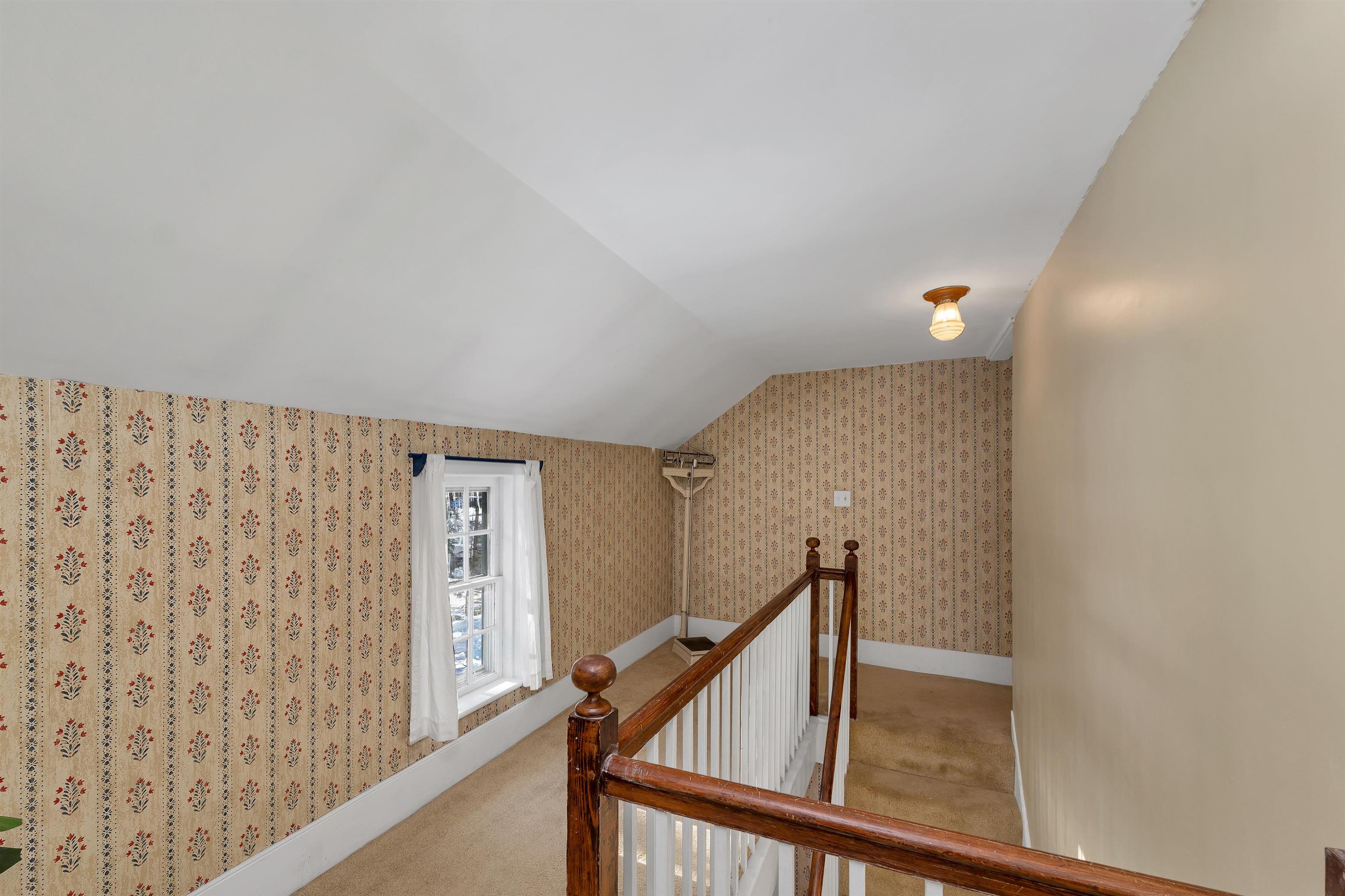 Laconia, New Hampshire 03246, United States, 4 Bedrooms Bedrooms, ,2 BathroomsBathrooms,Residential,Active,253699