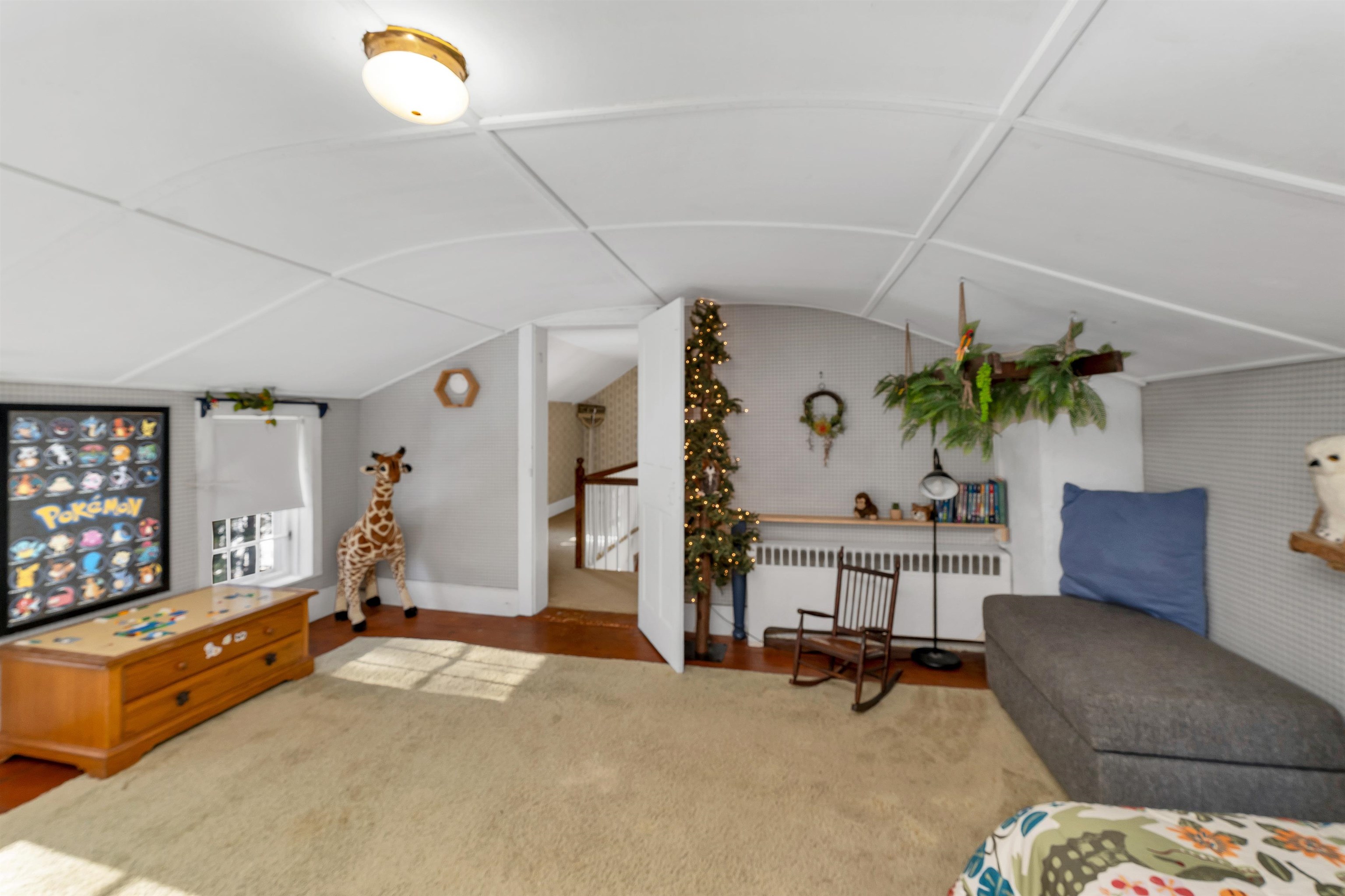 Laconia, New Hampshire 03246, United States, 4 Bedrooms Bedrooms, ,2 BathroomsBathrooms,Residential,Active,253699