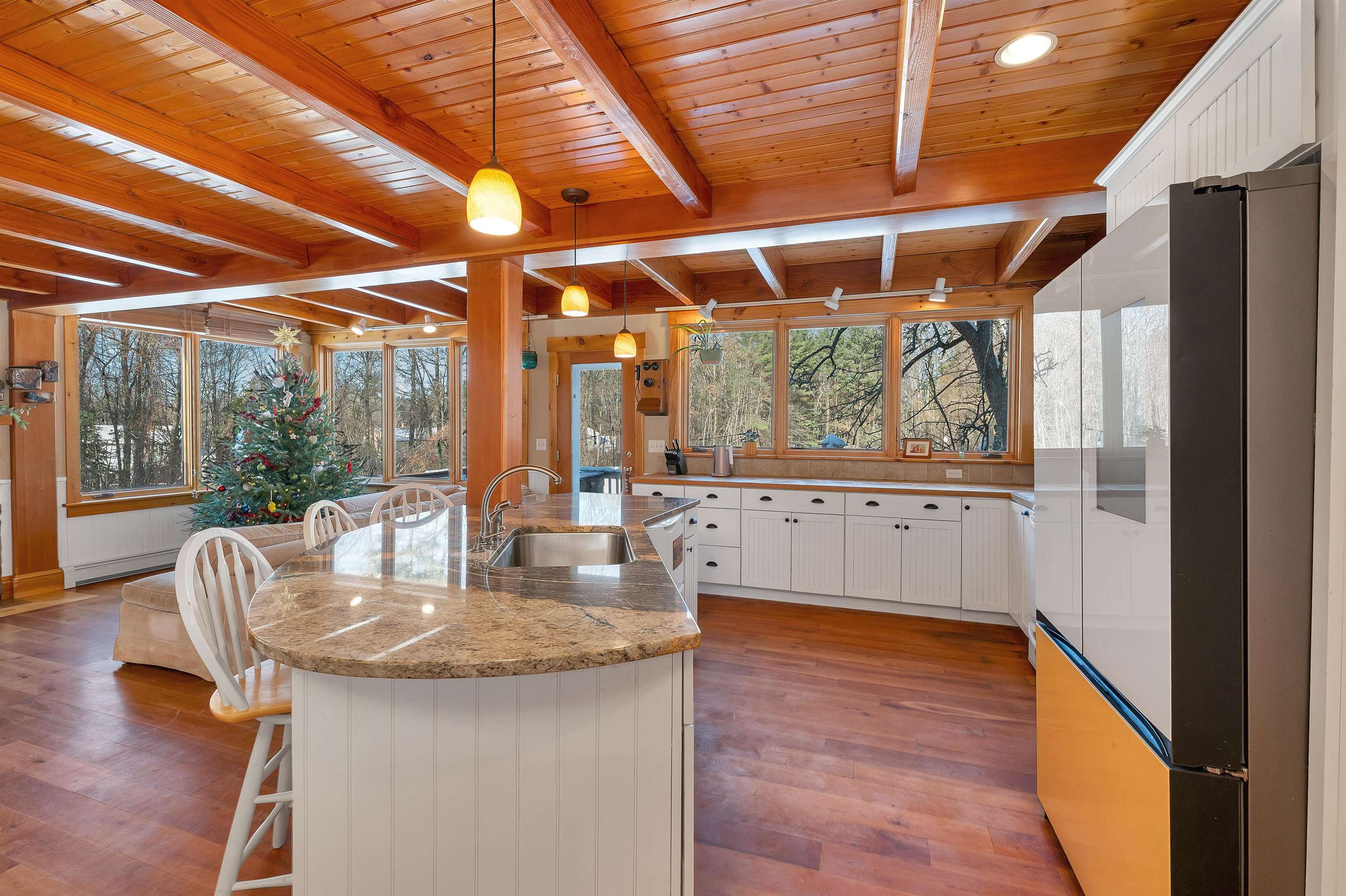 Laconia, New Hampshire 03246, United States, 4 Bedrooms Bedrooms, ,2 BathroomsBathrooms,Residential,Active,253699