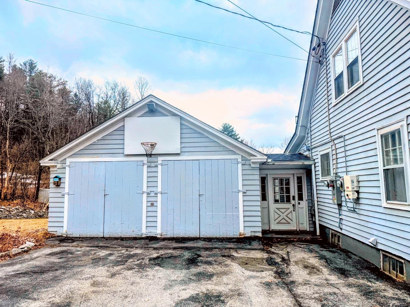 38 Sterling Hill Road