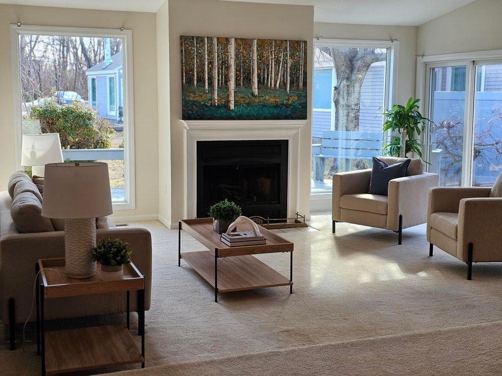 Photo of 16 Walden Pond Drive, Nashua, NH 03064 (MLS # 5080260)