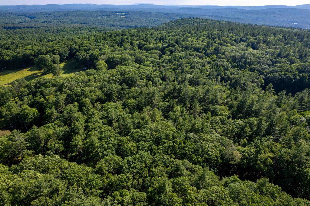 Photo of 291 South Road, Hopkinton, NH 03229 (MLS # 5085433)