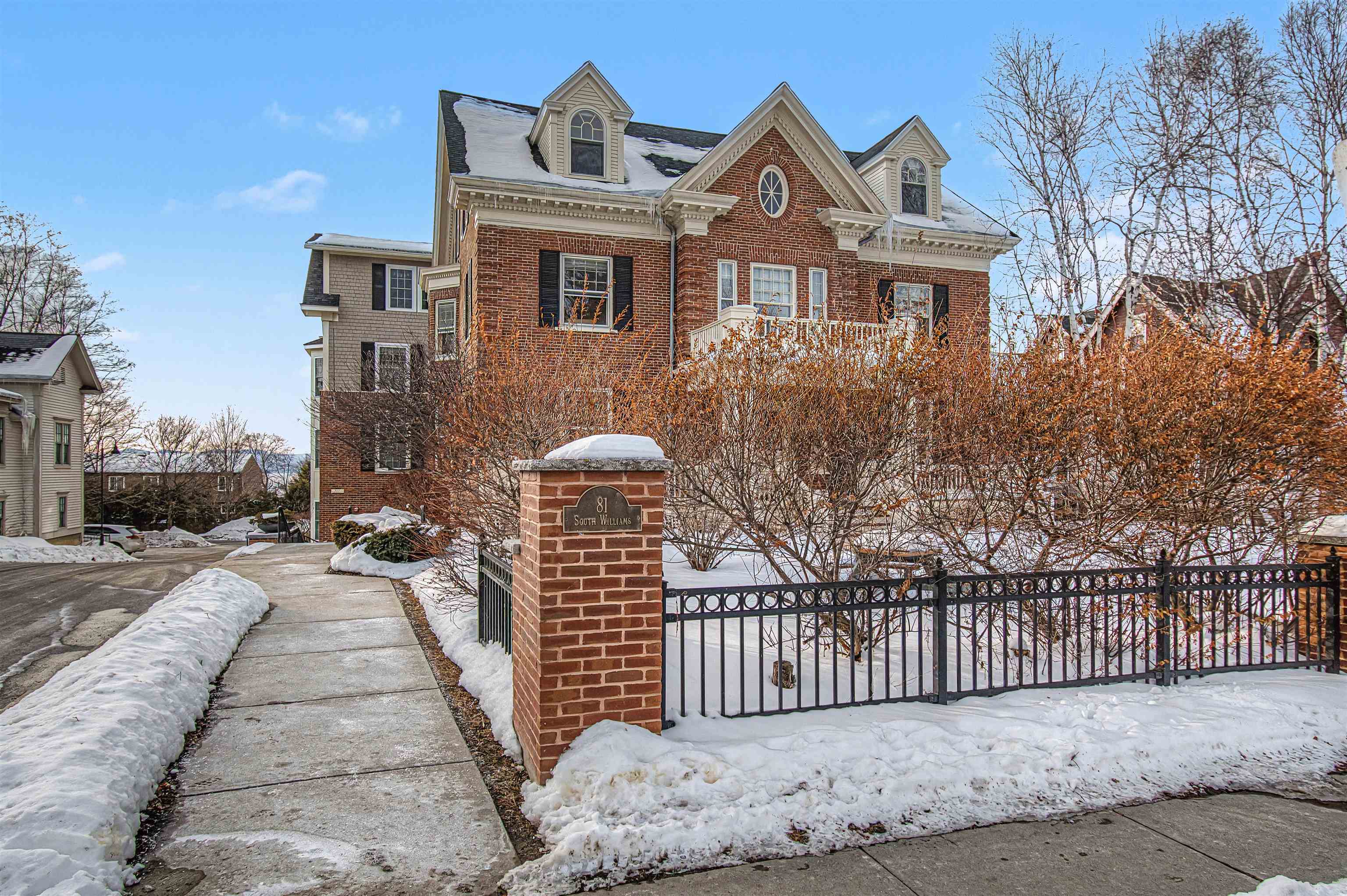 81 South Williams Street 303