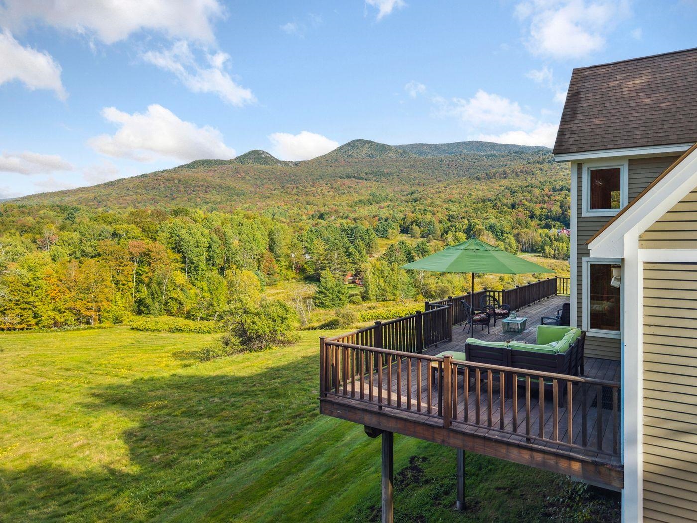 2943 Stowe Hollow Road