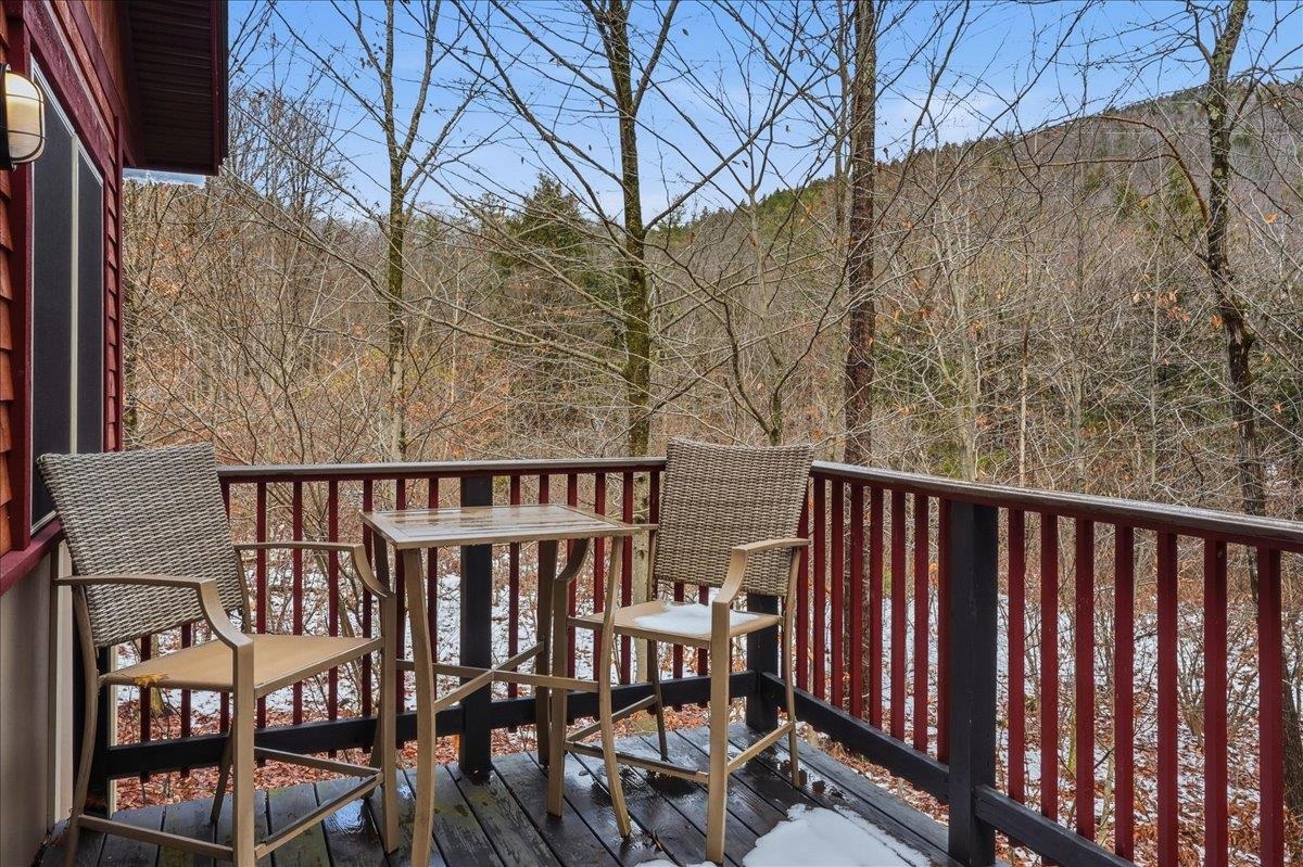 Waterbury, Vermont 05676, United States, 3 Bedrooms Bedrooms, ,2 BathroomsBathrooms,Residential,Pending,245827