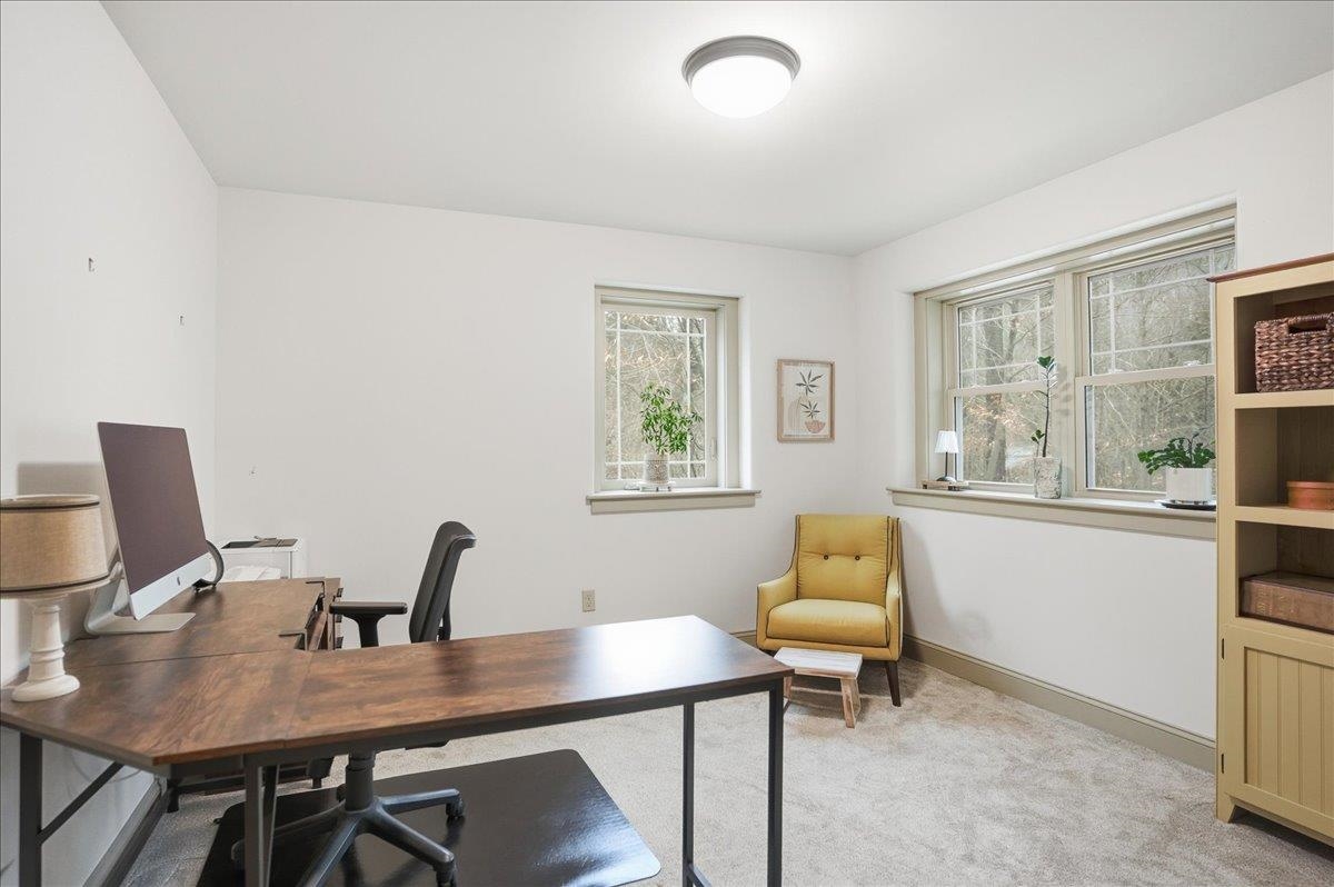 Waterbury, Vermont 05676, United States, 3 Bedrooms Bedrooms, ,2 BathroomsBathrooms,Residential,Pending,245827