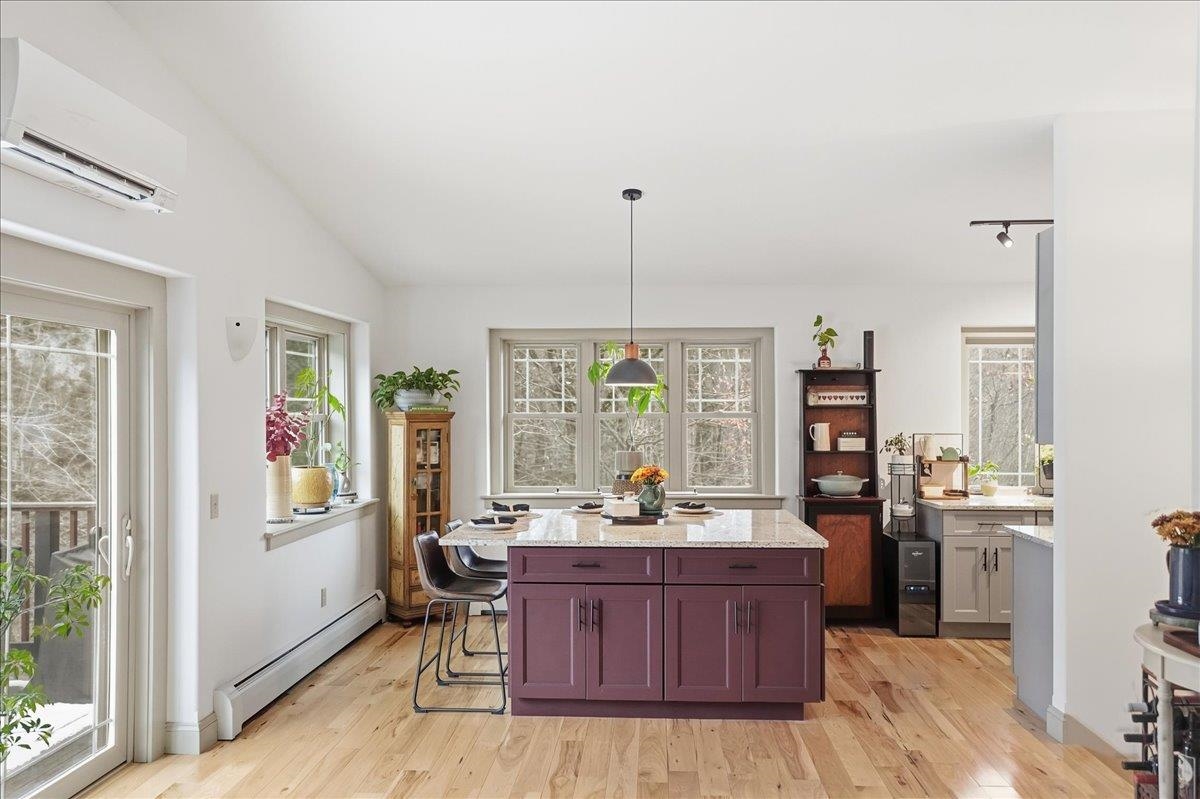 Waterbury, Vermont 05676, United States, 3 Bedrooms Bedrooms, ,2 BathroomsBathrooms,Residential,Pending,245827