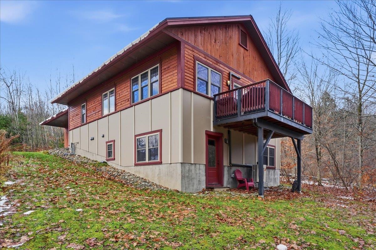 Waterbury, Vermont 05676, United States, 3 Bedrooms Bedrooms, ,2 BathroomsBathrooms,Residential,Pending,245827