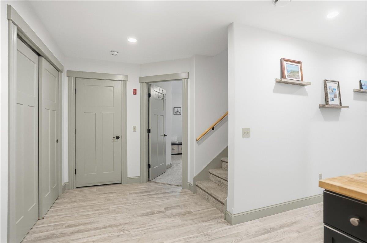 Waterbury, Vermont 05676, United States, 3 Bedrooms Bedrooms, ,2 BathroomsBathrooms,Residential,Pending,245827