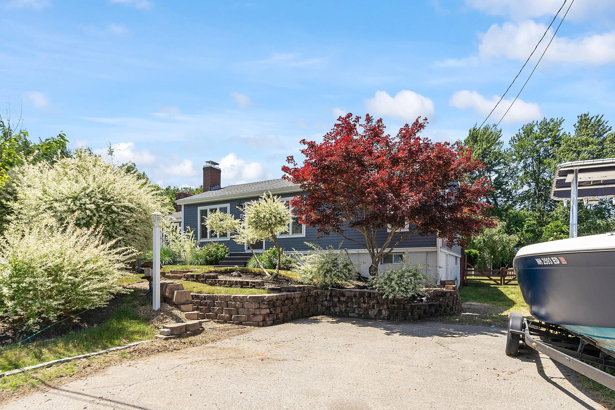 48 Newton Road
