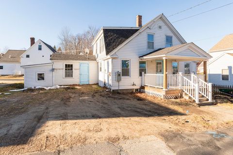 Photo of 31 North Street, Jaffrey, NH 03452 (MLS # 5072489)