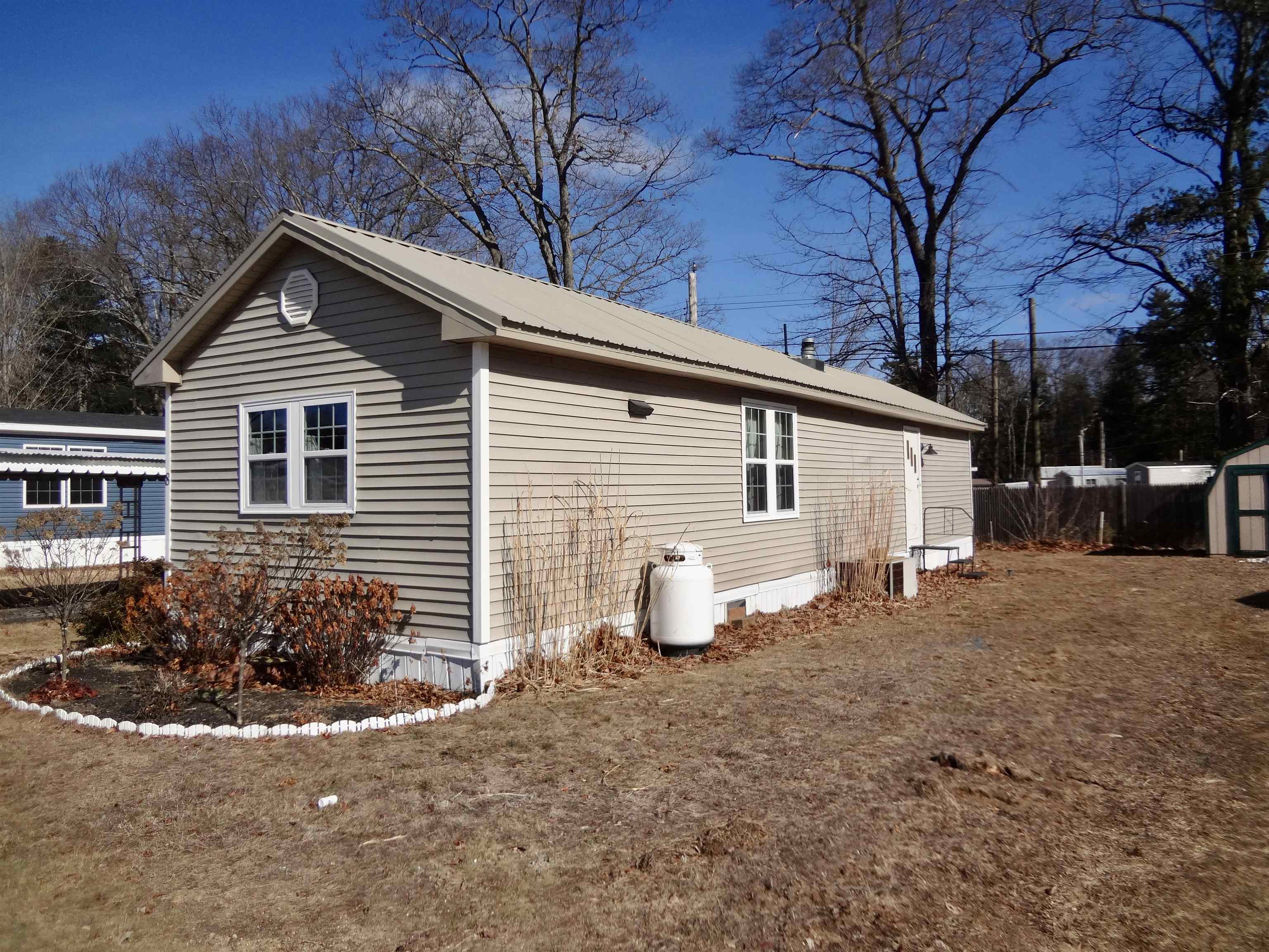 303 Old Lakeshore Road A-8