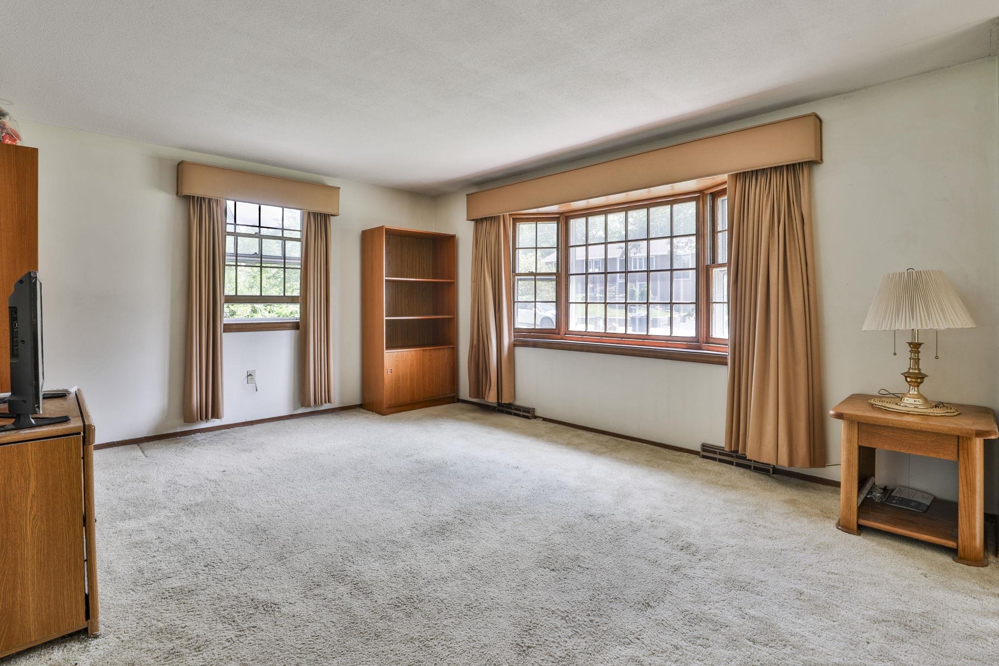 59 Tenby Drive