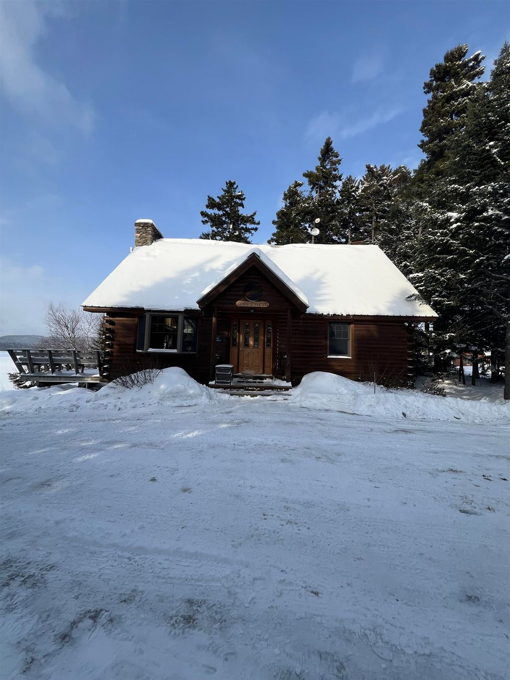 Photo of 529 Beach Road, Pittsburg, NH 03592 (MLS # 5072010)