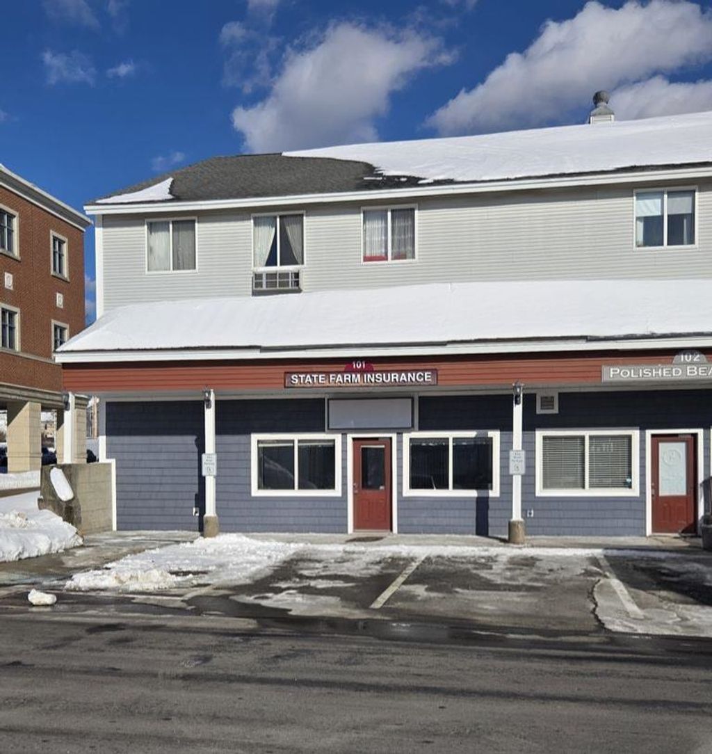 Photo of 16 Manning Street #101, Derry, NH 03038 (MLS # 5075856)