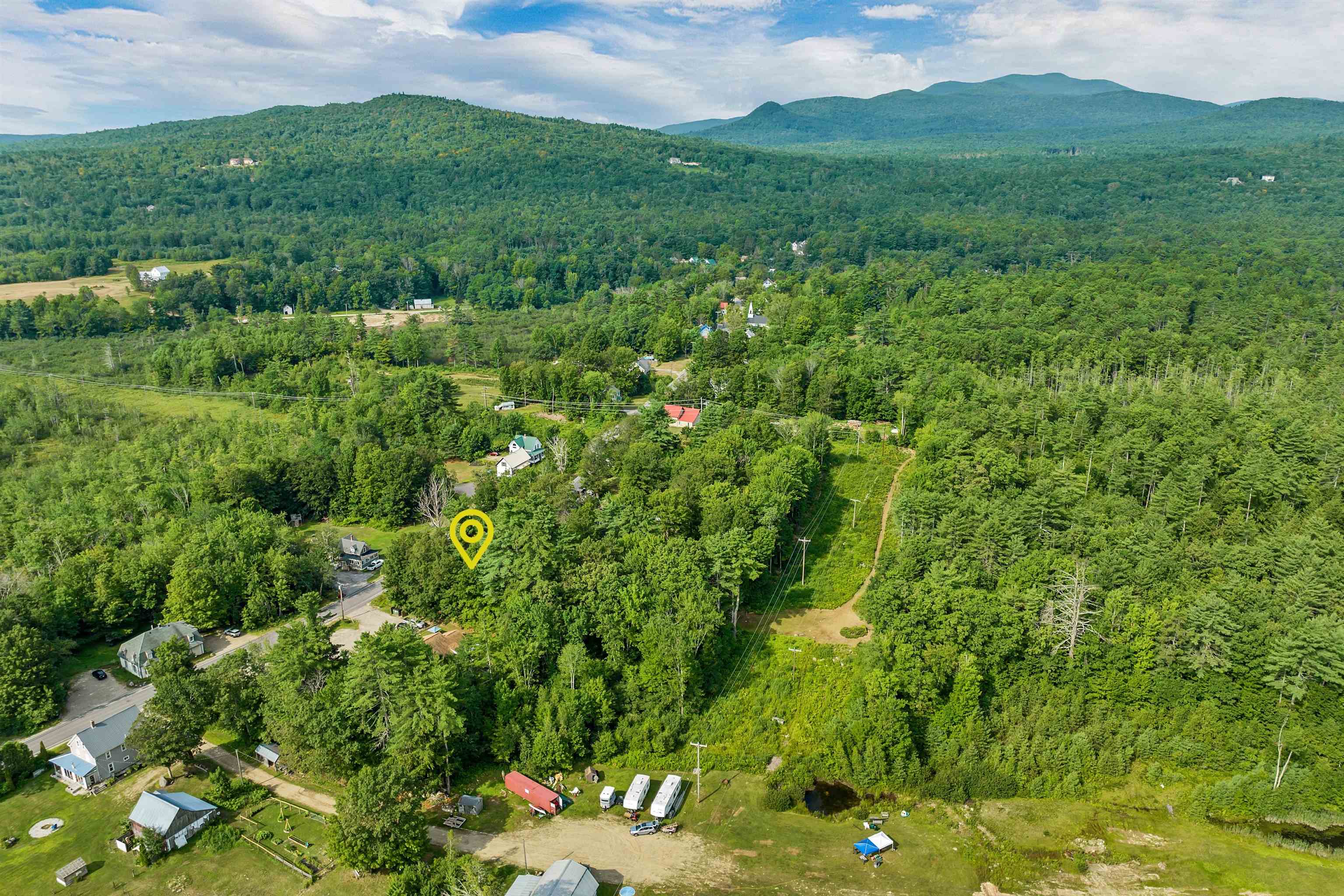 Ossipee, New Hampshire 03814, United States, 5 Bedrooms Bedrooms, ,3 BathroomsBathrooms,Residential,Active,182500