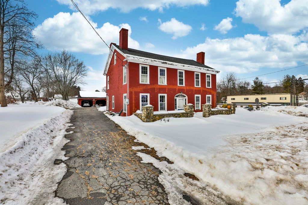 Photo of 32 Main Street, Plaistow, NH 03865 (MLS # 5076878)