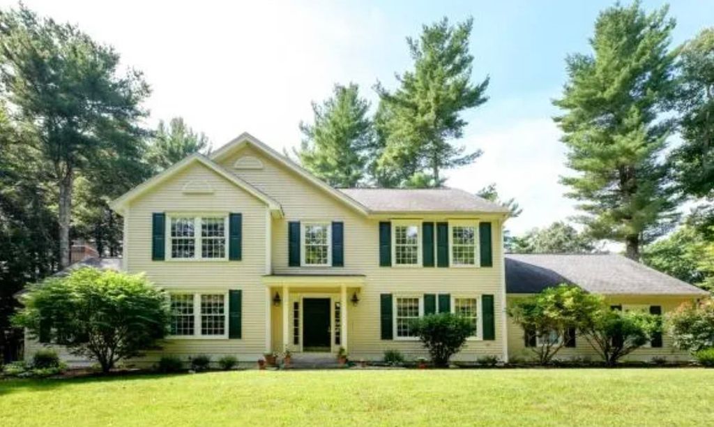 Photo of 9 Captain's Way, Exeter, NH 03833 (MLS # 5071742)