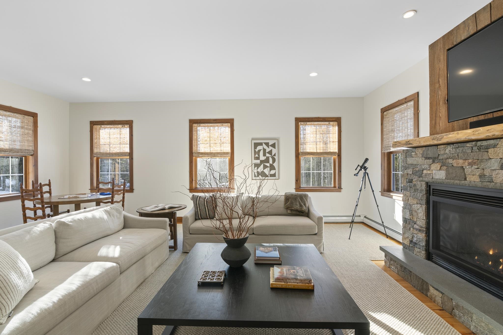 11 East Villlage Circle