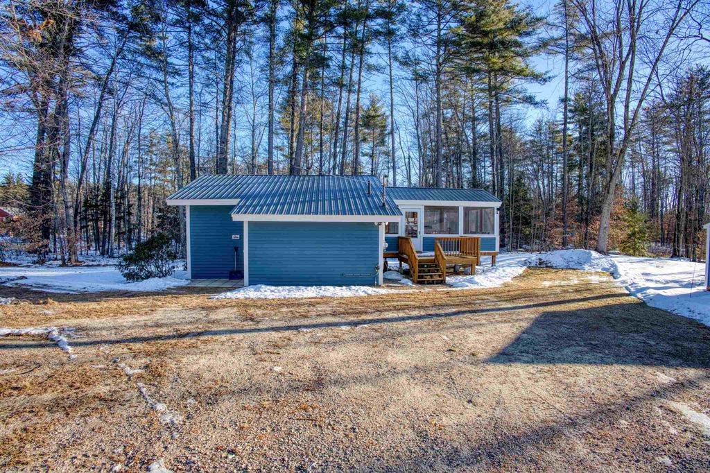 Photo of 1 Richard Road, Ossipee, NH 03814 (MLS # 5072576)