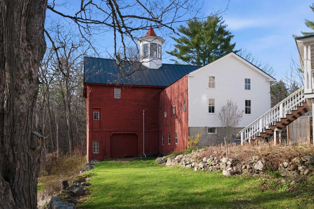Photo of 183 Waterloo Street, Warner, NH 03278 (MLS # 5084840)
