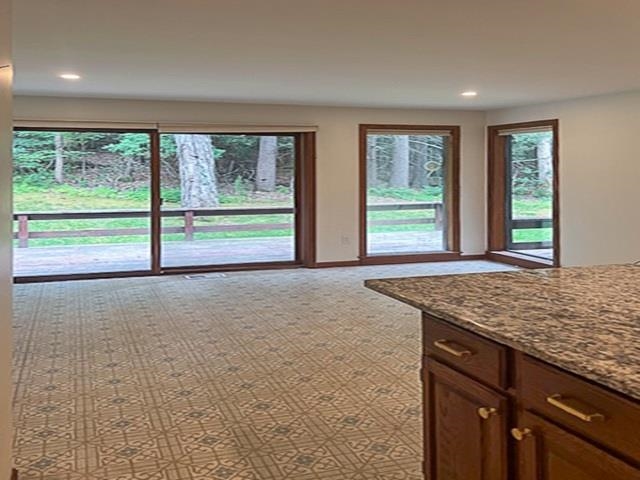 Rollinsford, New Hampshire 03869, United States, 3 Bedrooms Bedrooms, ,2 BathroomsBathrooms,Residential,Active,176604