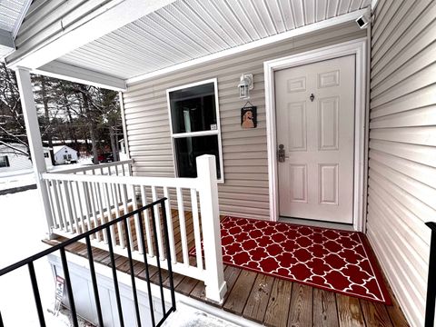 30 Evergreen Lane Hopkinton NH 03229