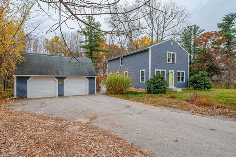 Photo of 139 Elm Street, Milton, NH 03851 (MLS # 5068073)