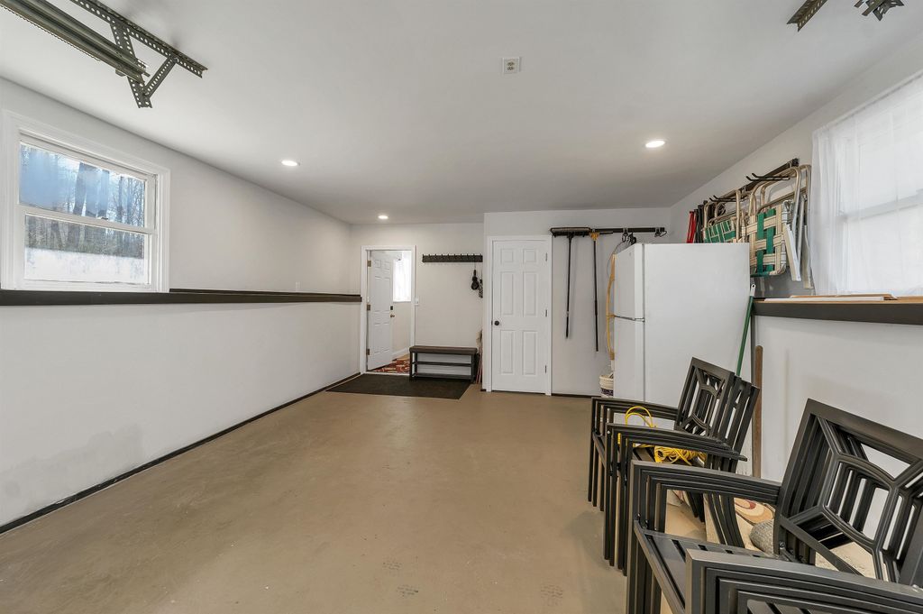 Photo of 1 Robin Acres Drive, Wolfeboro, NH 03894 (MLS # 5085844)