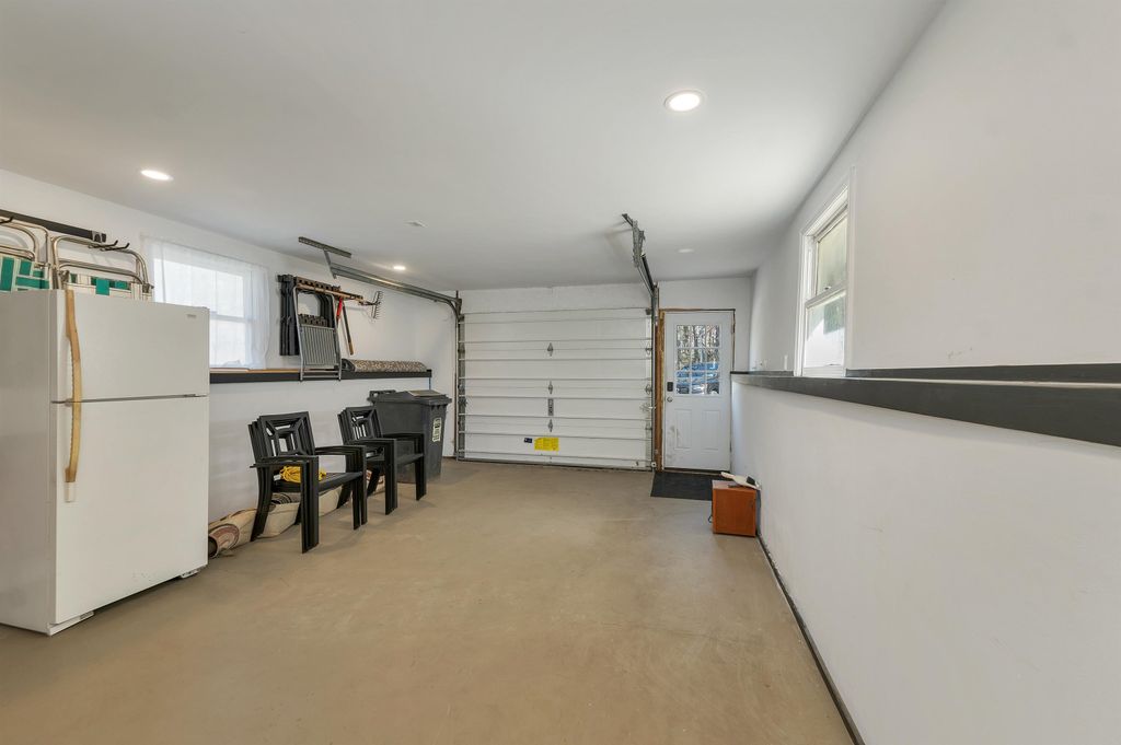 Photo of 1 Robin Acres Drive, Wolfeboro, NH 03894 (MLS # 5085844)