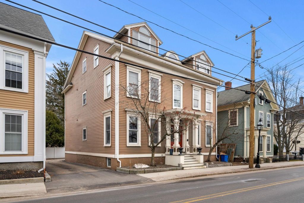 Photo of 314 Islington Street #3, Portsmouth, NH 03801 (MLS # 5079694)