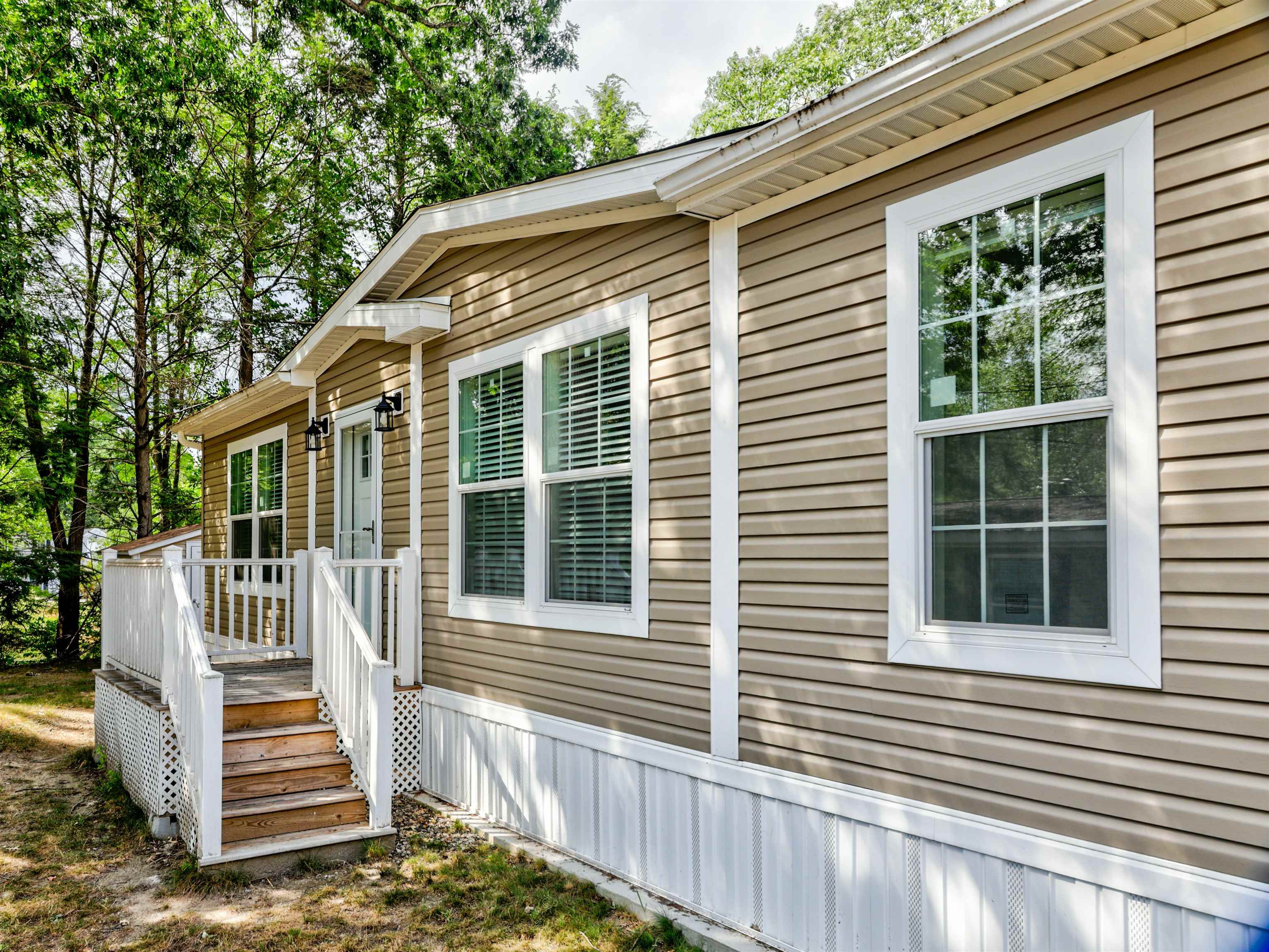 29 OAK HILL Drive