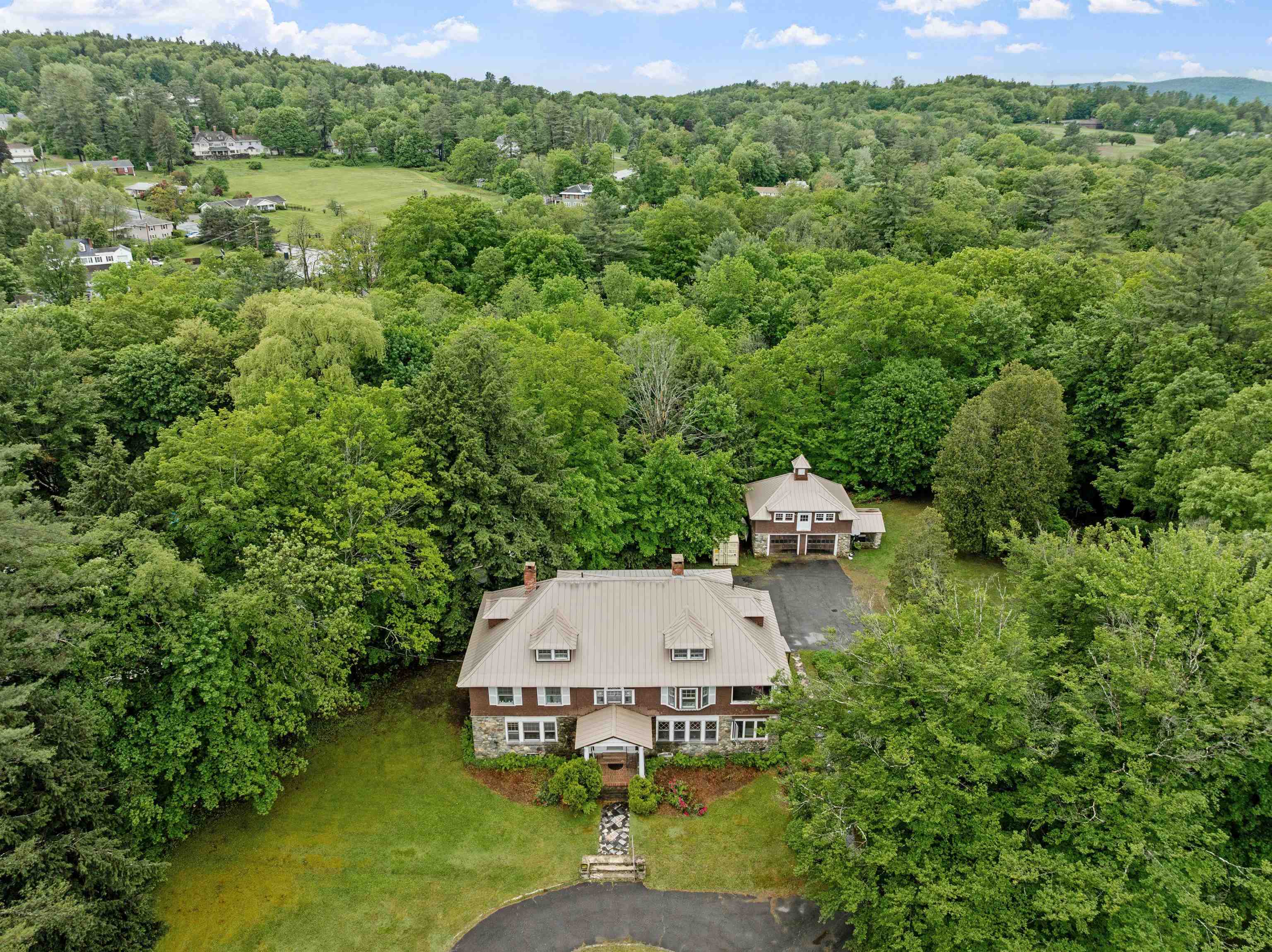 1 Foster Place