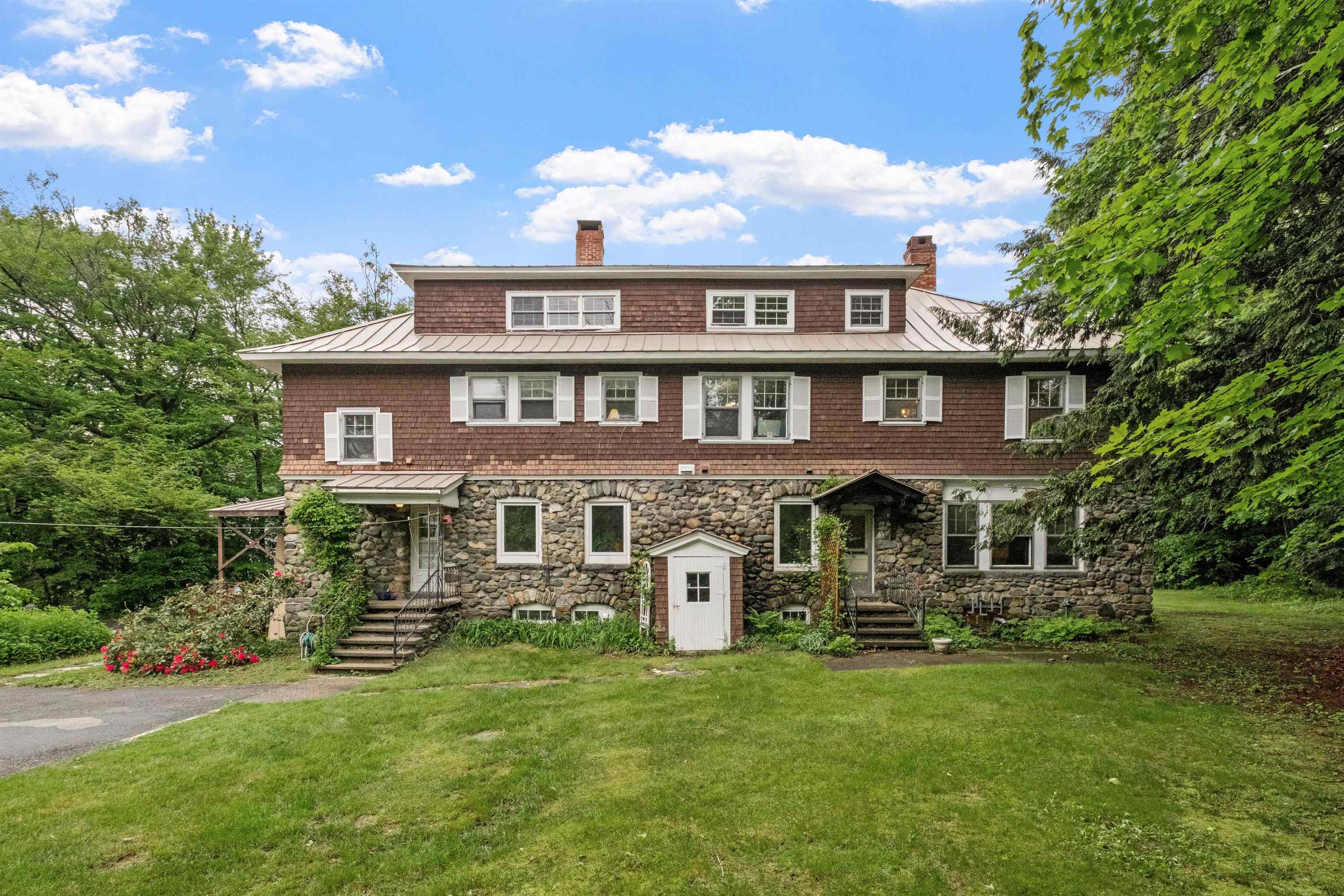 1 Foster Place
