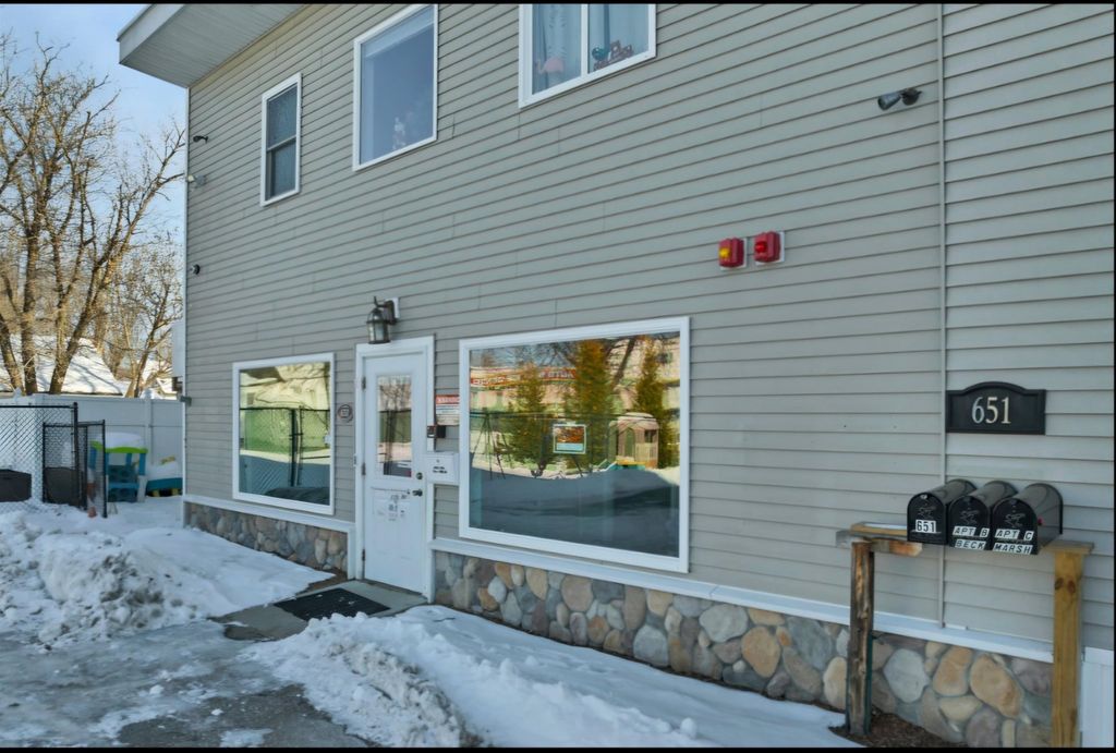 Photo of 651 Union Avenue #651, Laconia, NH 03246 (MLS # 5071939)