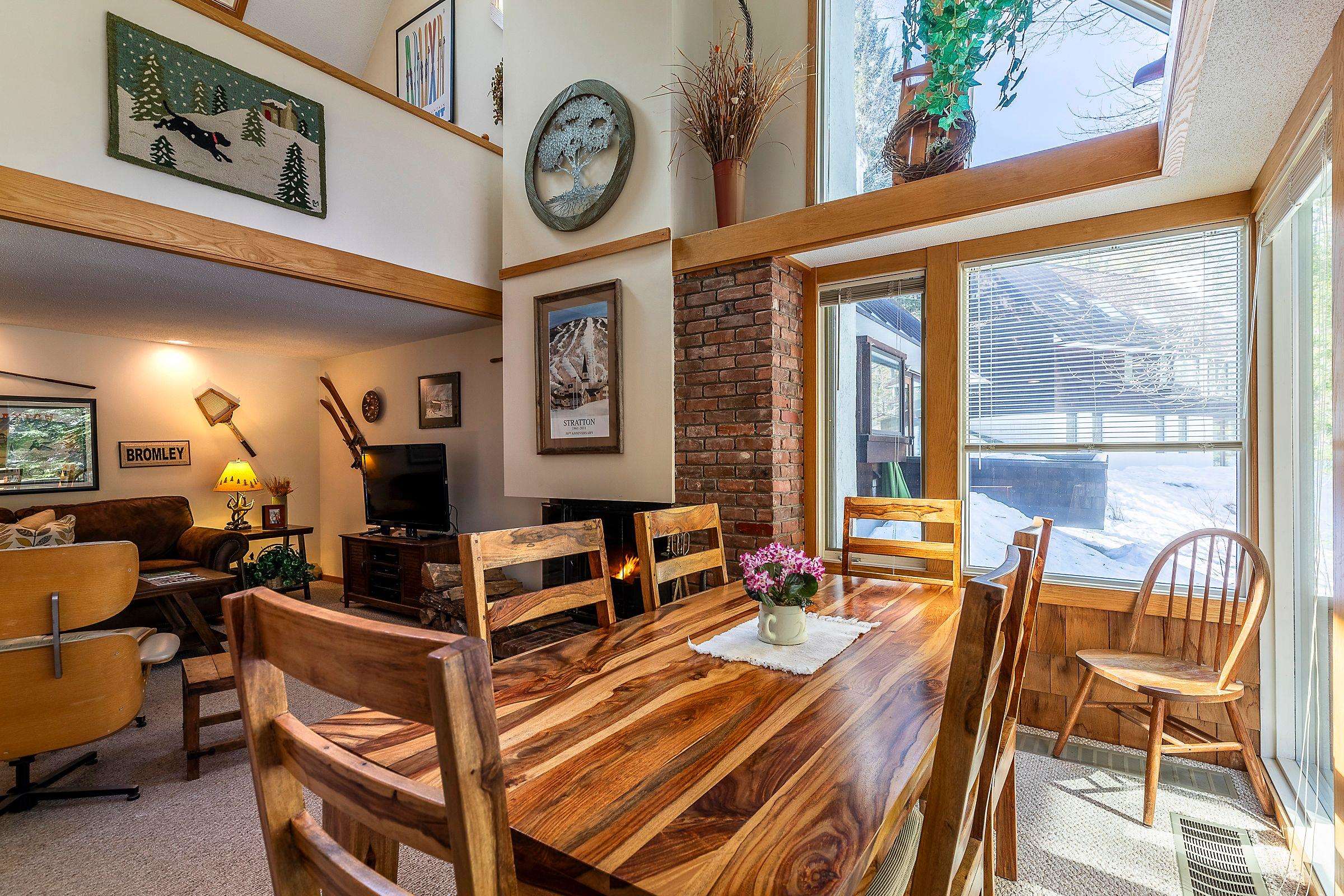 Winhall, Vermont 05340, United States, 3 Bedrooms Bedrooms, ,3 BathroomsBathrooms,Residential,Active,90425