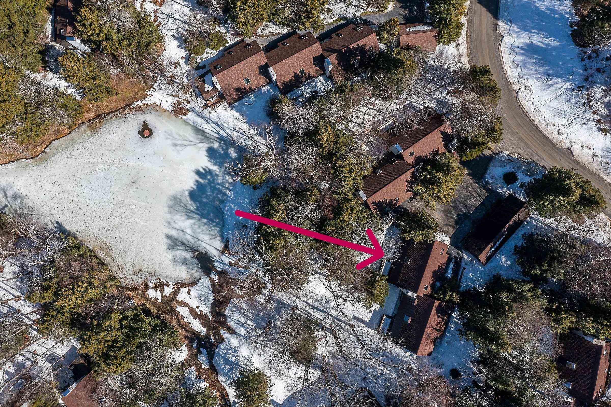 Winhall, Vermont 05340, United States, 3 Bedrooms Bedrooms, ,3 BathroomsBathrooms,Residential,Active,90425