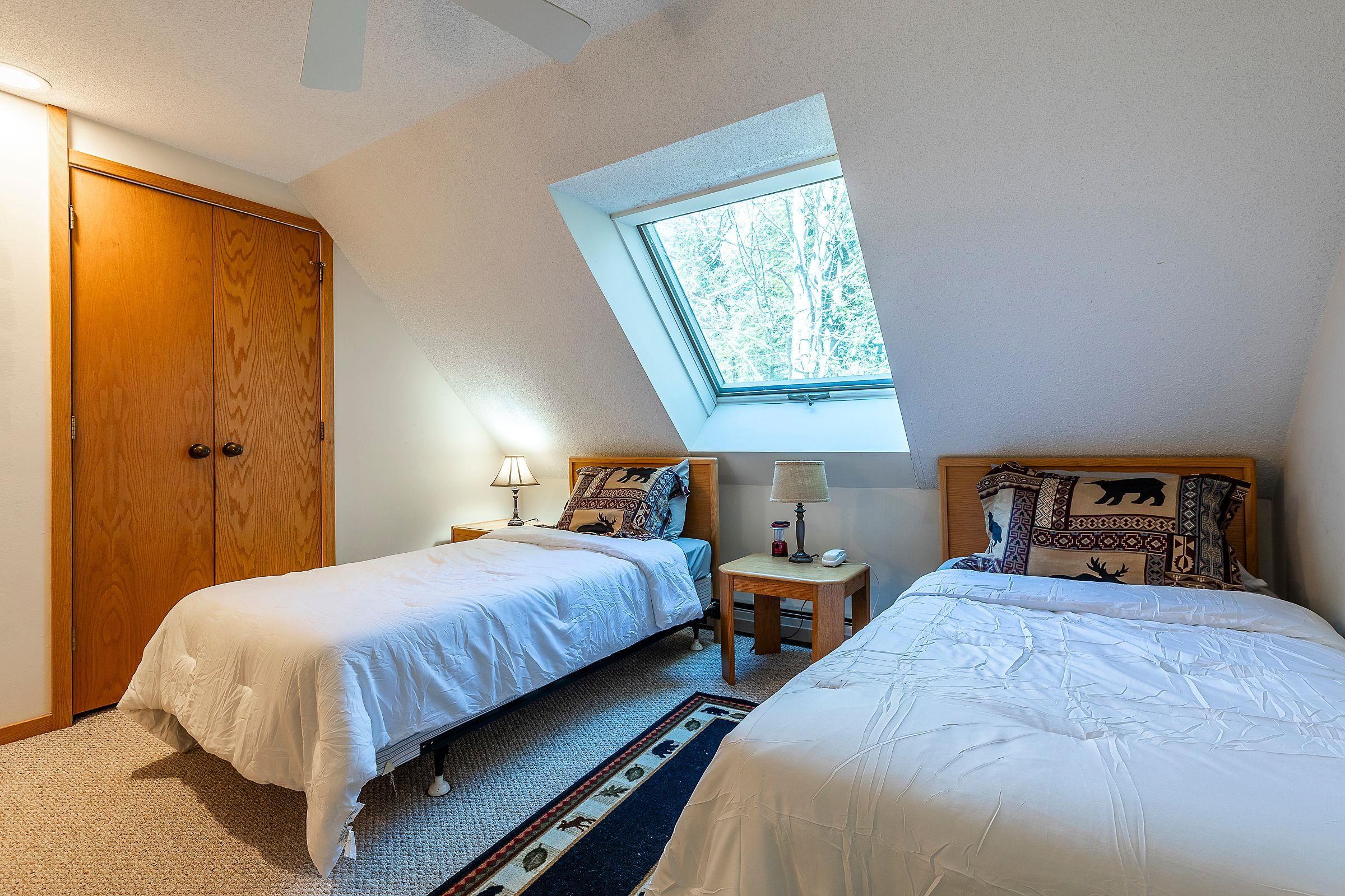 Winhall, Vermont 05340, United States, 3 Bedrooms Bedrooms, ,3 BathroomsBathrooms,Residential,Active,90425