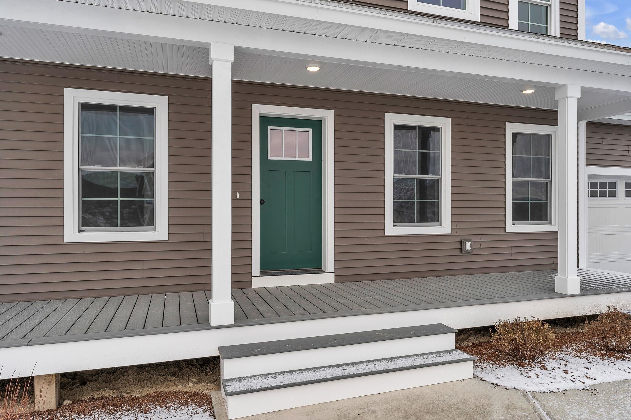 396 Commodore Drive 21