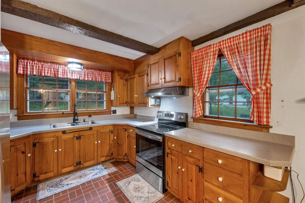 Photo of 119 Gerrish Road, Webster, NH 03303 (MLS # 5089213)