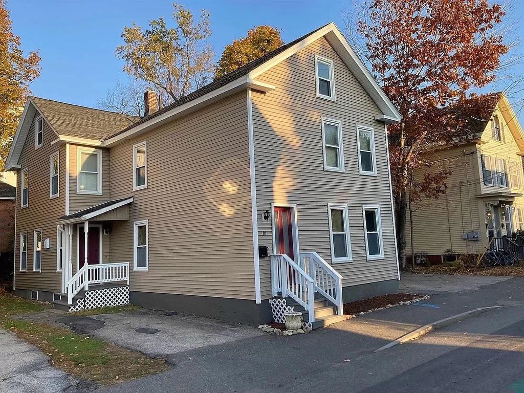 Photo of 16 Essex Street #1, Concord, NH 03301 (MLS # 5076037)