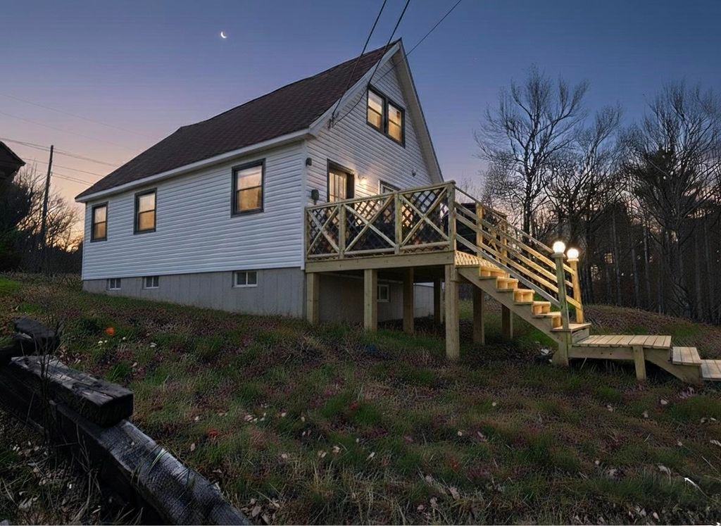 Photo of 27 A Street, Franklin, NH 03235 (MLS # 5077770)