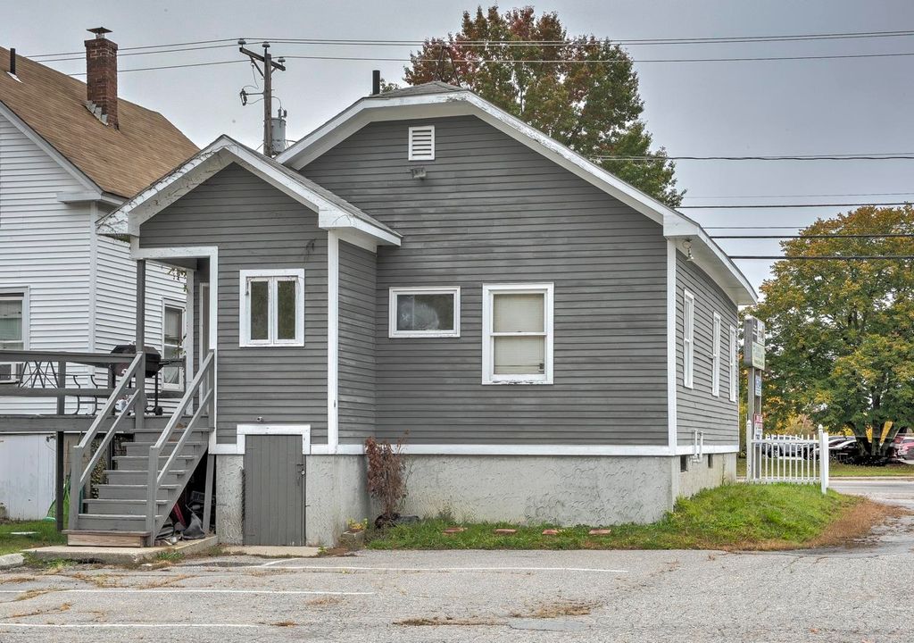 Photo of 425 Winchester Street, Keene, NH 03431 (MLS # 5056962)