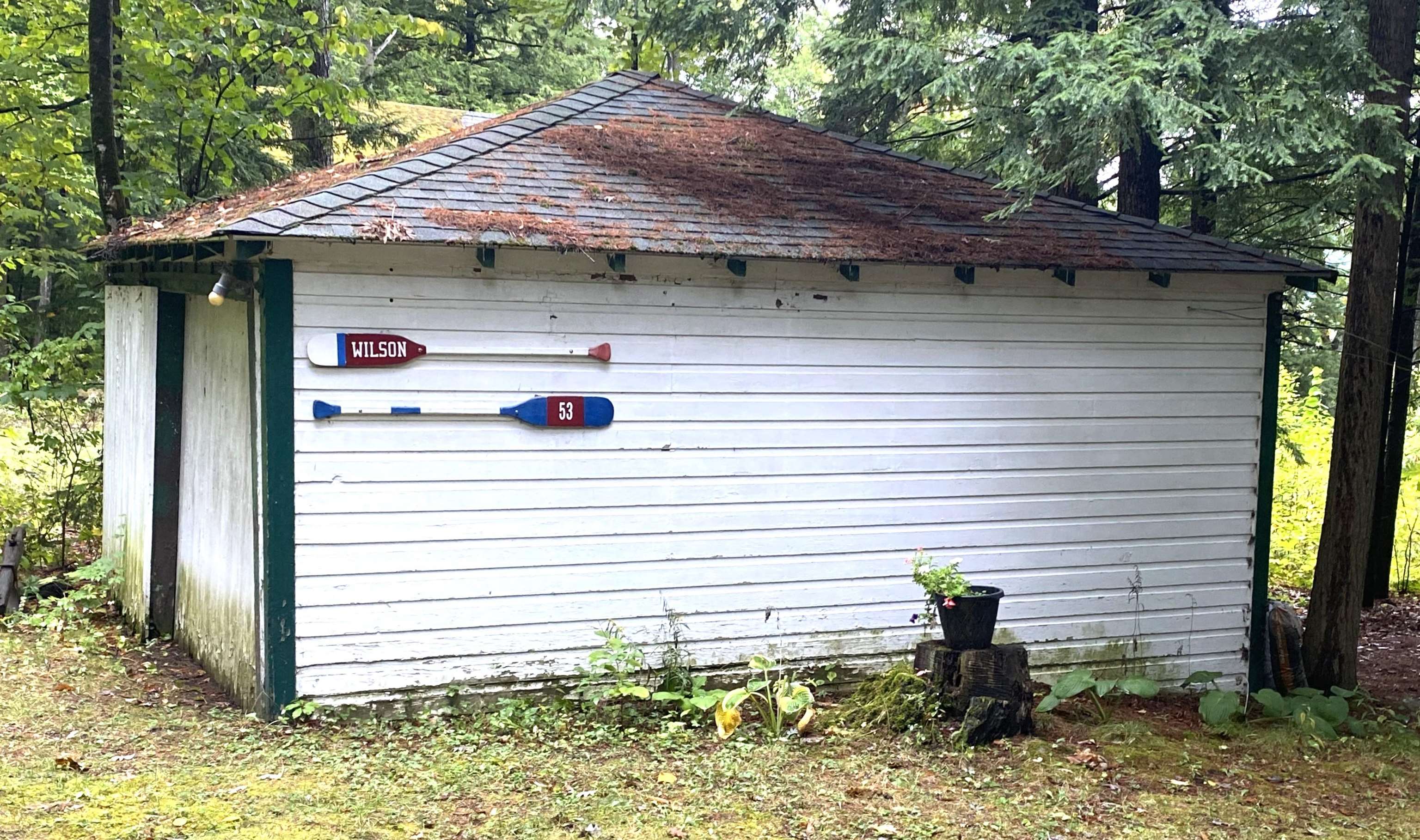 Leicester, Vermont 05733, United States, 4 Bedrooms Bedrooms, ,2 BathroomsBathrooms,Residential,Active,216433