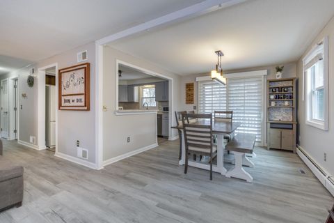 46 Stark Lane Litchfield NH 03052