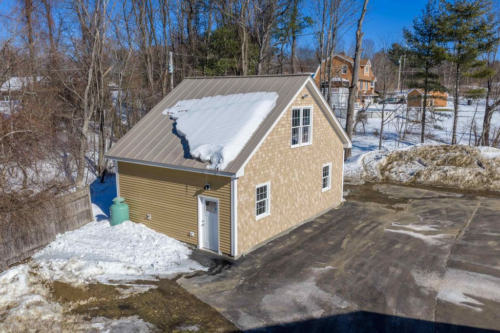 Photo of 6 Latchkey Lane, Meredith, NH 03253 (MLS # 5078443)