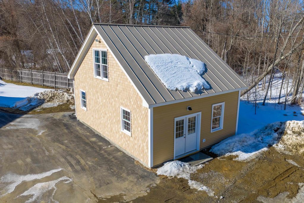 Photo of 6 Latchkey Lane, Meredith, NH 03253 (MLS # 5078443)