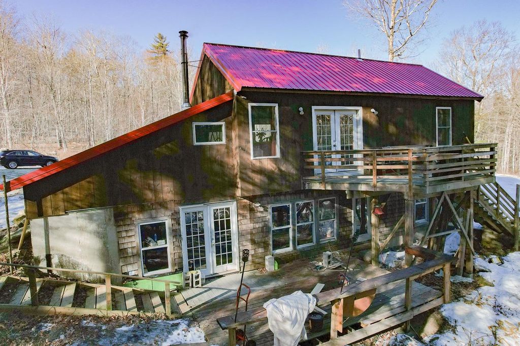 Photo of 66 Ledge Farm Road, Nottingham, NH 03290 (MLS # 5075950)