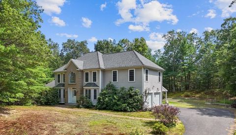 13 Moose Hollow Road Litchfield NH 03052